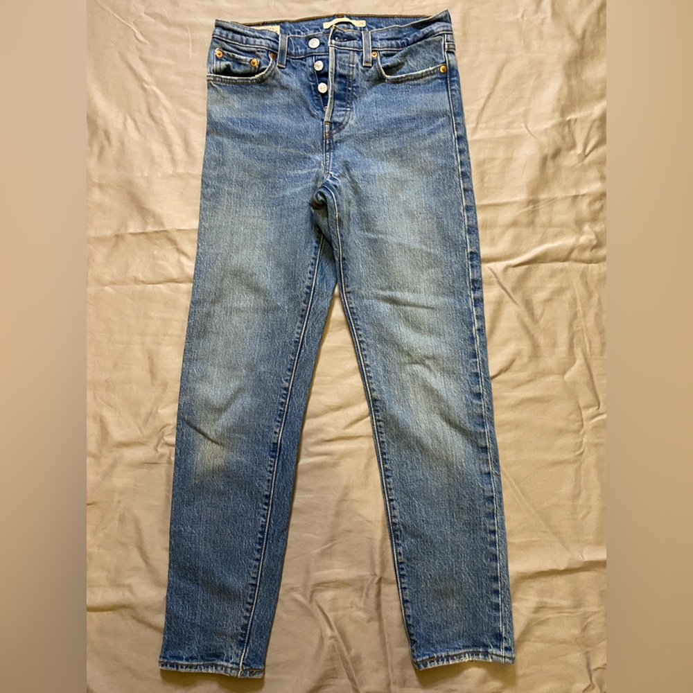 Levi's High Rise Blue Jeans Classic Denim Wedgie Size 25